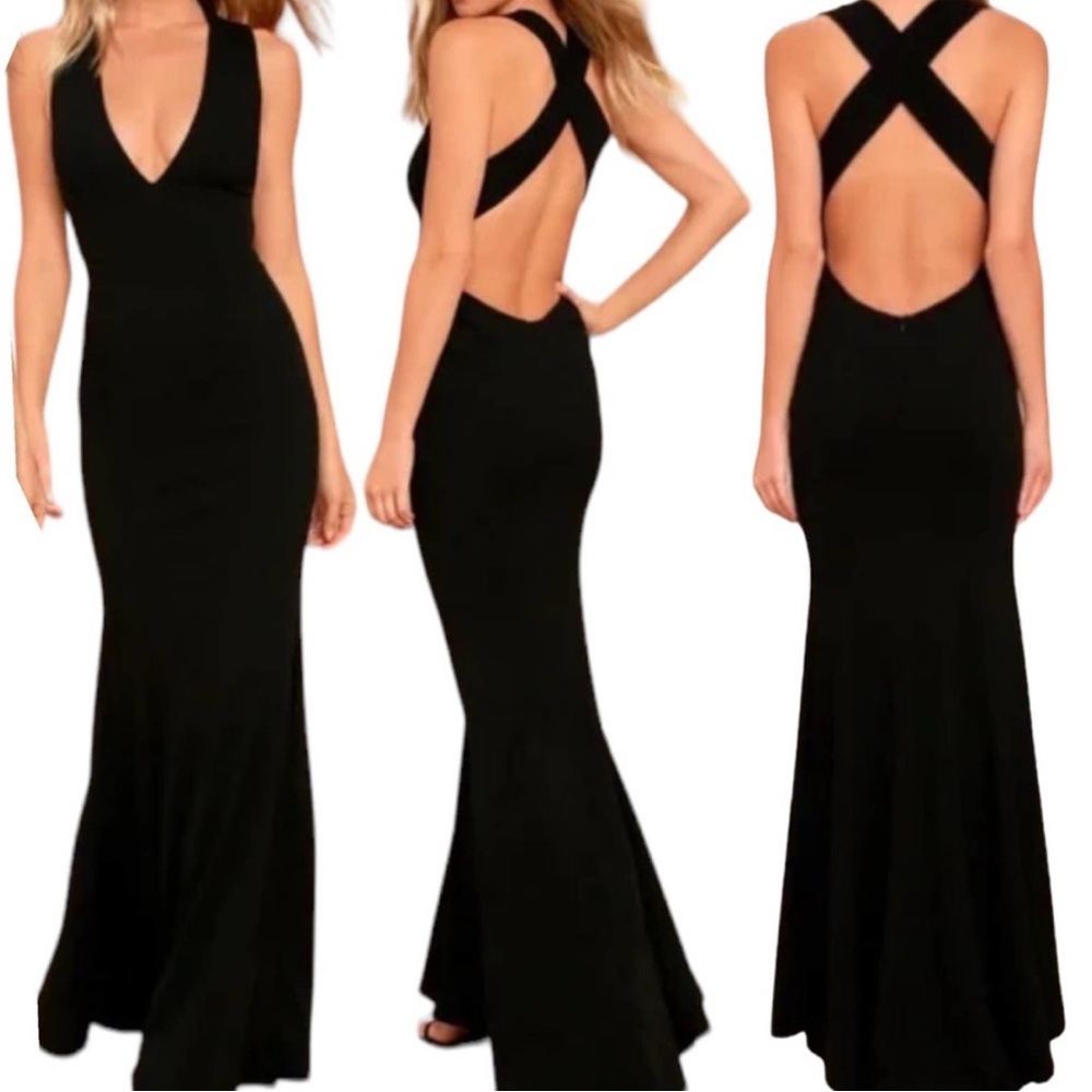 Lulus Deep V Black Gown